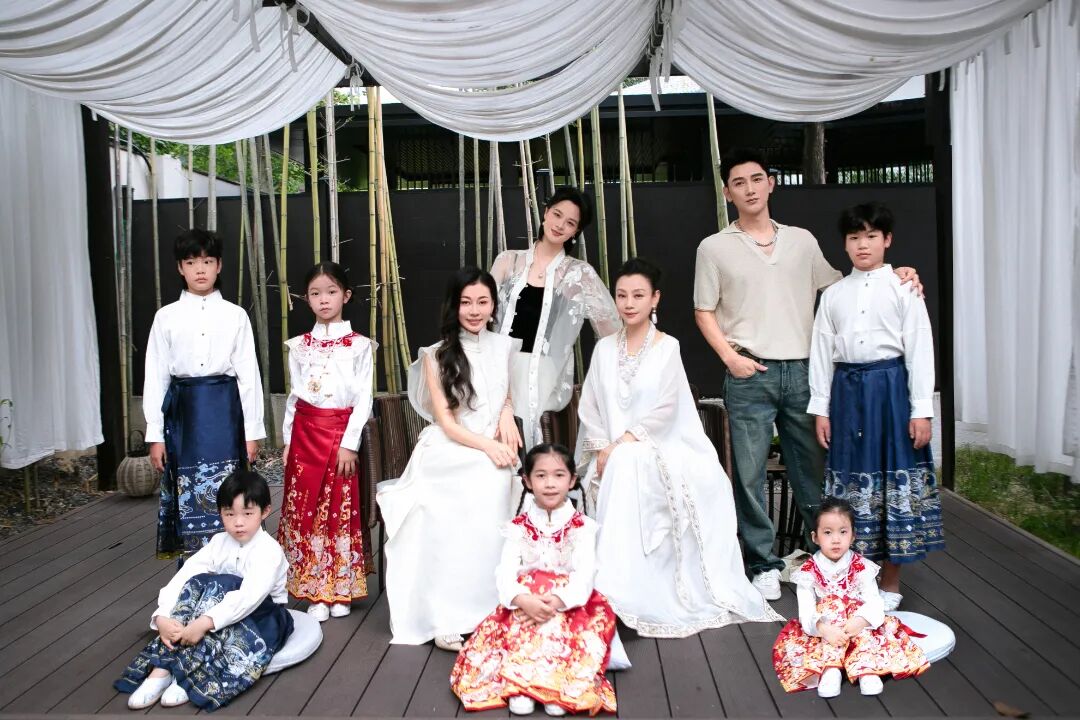 群星汇聚，为爱发声 |《甄嬛传》众演员助力&ldquo;有声邮局&rdquo;公益项目！